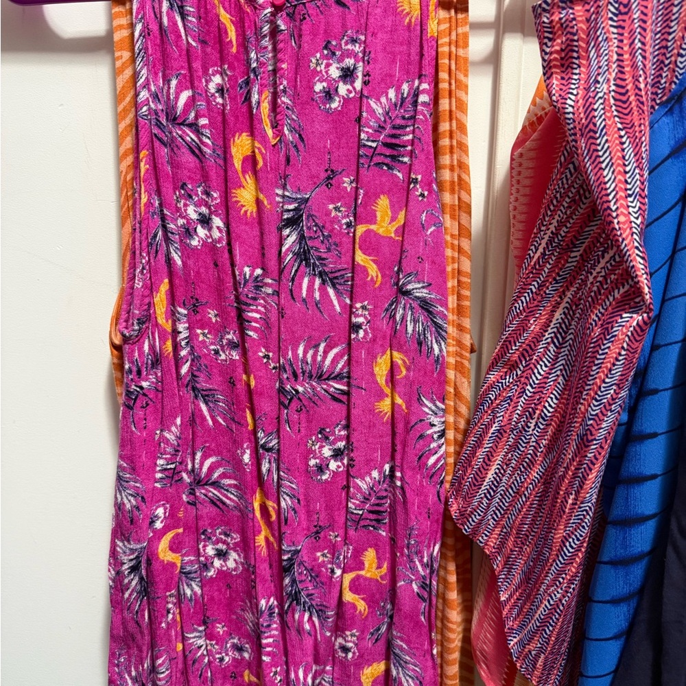 Vibrant Pink Tropical Print Dress